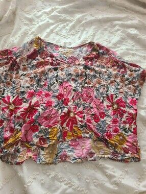 NATURAL LIFE Floral Boxy Top in Pink, Yellow and Red Florals